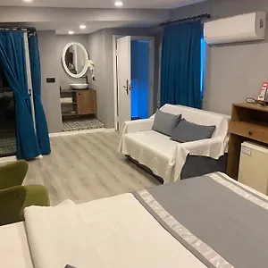 Отель Mara